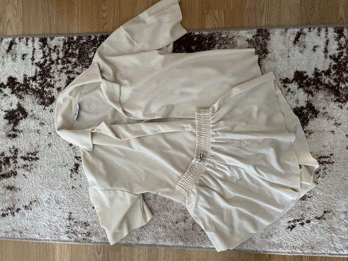 t-shirt and shorts 1