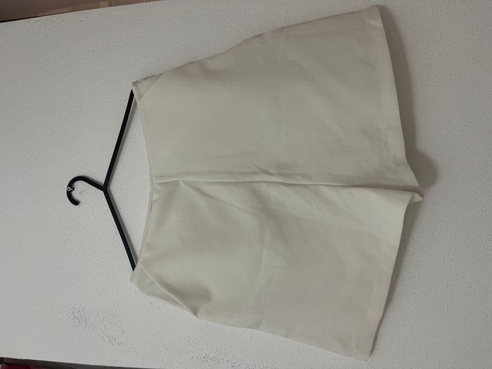 Pantolla te shkurta 1