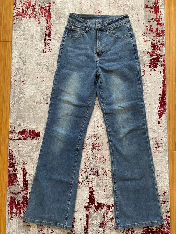 flared jeans  1