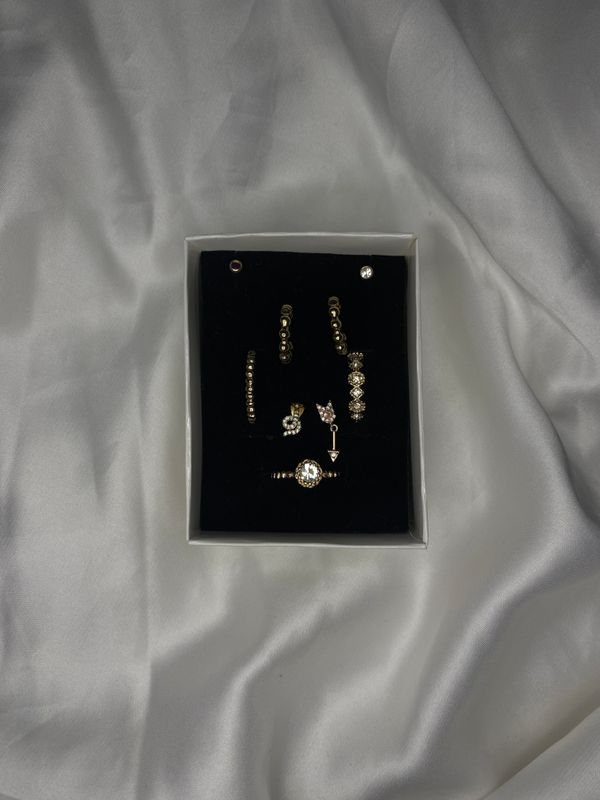 Earrings & Rings Set 2
