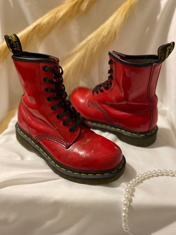 Dr. Martens 3