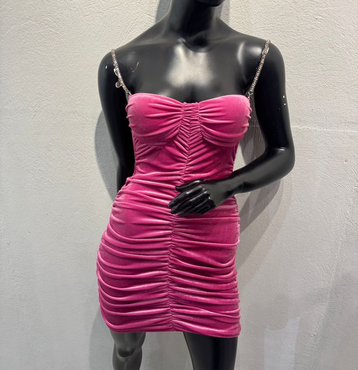 Fustan Per Femra 1