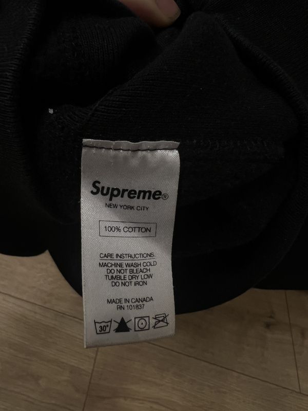 Supreme Hoodie 4