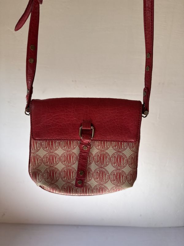 DKNY cant krahu 2