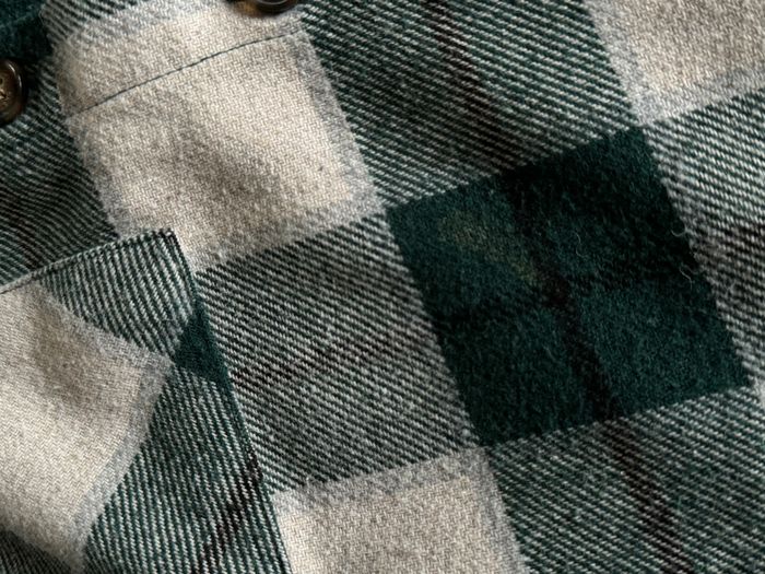 LC Waikiki green and white plaid flannel 3