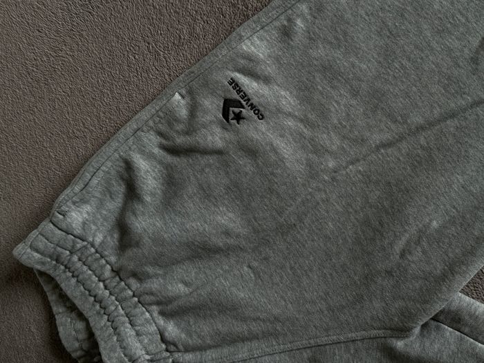 Converse joggers 4