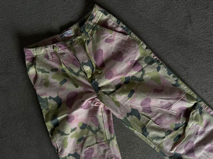 Bershka camouflage cargo pants 2