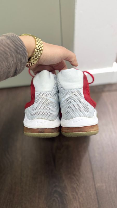 Patika Nike shum te rujtme numer 38 2