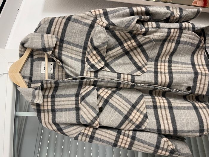 Kemishe e trashe ZARA 4