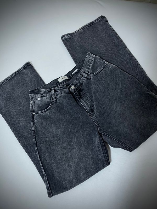 Bootcut black jeans 2