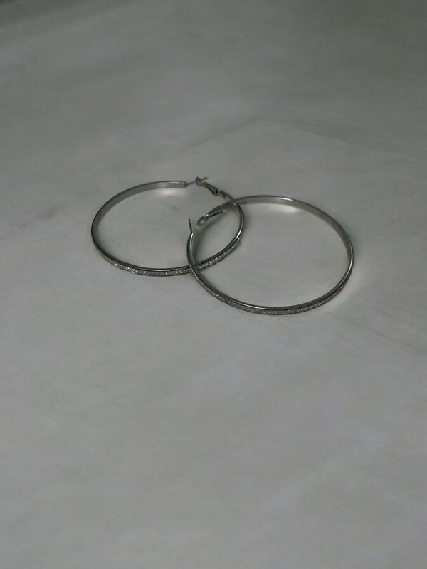 Earring  1