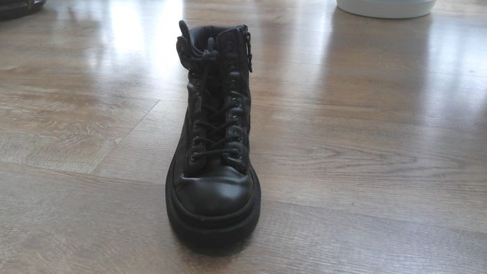 QIZME PER FEMIJE ZARA NR. 33 6