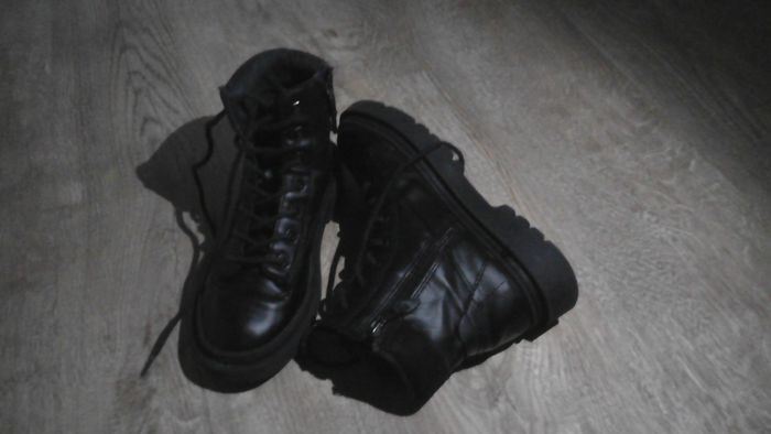 QIZME PER FEMIJE ZARA NR. 33 7