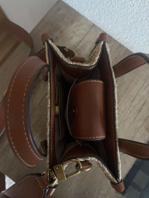 Guess Bag  2