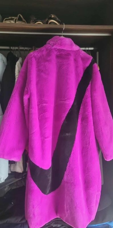 Nike Sportswear Women's Plush Faux Fur Swoosh Long Jacket 2