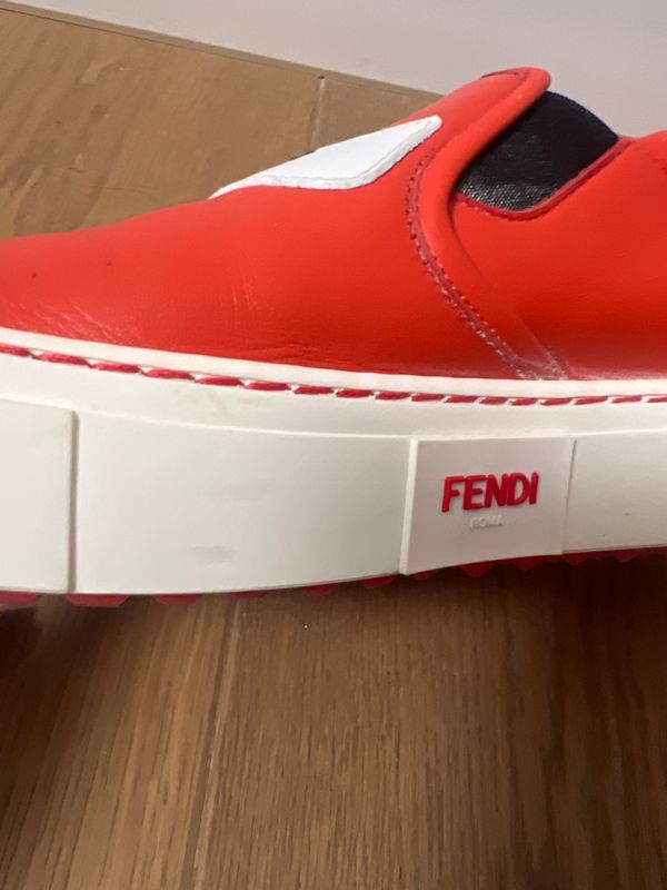 Atlete slip on shoes Fendi 2