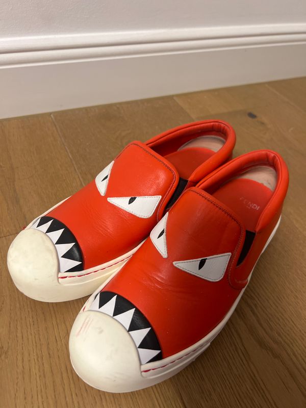 Atlete slip on shoes Fendi 1
