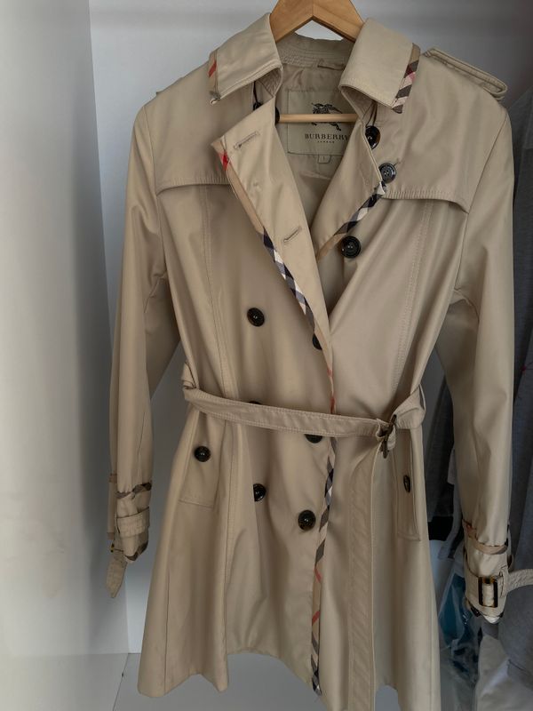 Trench coat  1