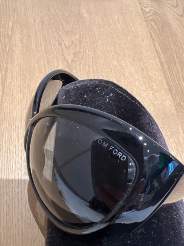 Syze djelli Tom Ford 4