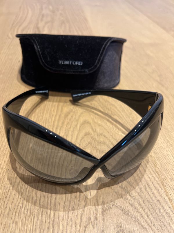 Syze djelli Tom Ford 2